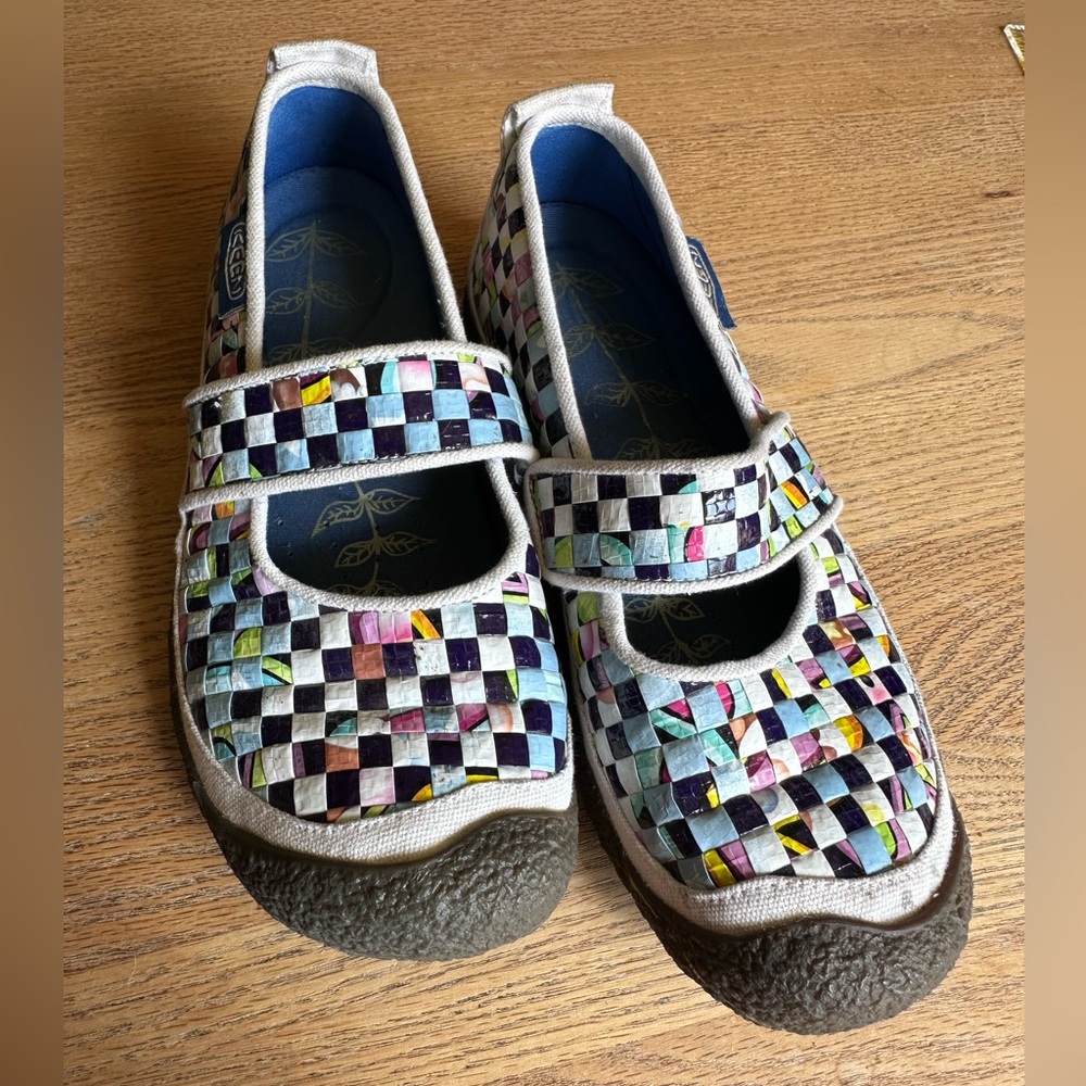 Keen Woman’s size 8.5